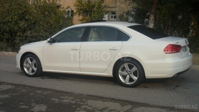 Volkswagen Passat 2013, 94,000 km - 2.5 л - Bakı