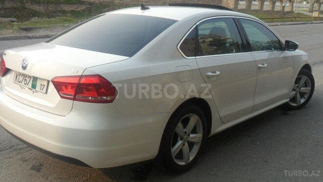 Volkswagen Passat 2013, 94,000 km - 2.5 л - Bakı