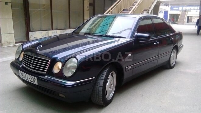 Mercedes E 240 1998, 340,000 km - 2.4 л - Bakı