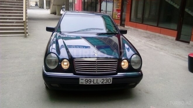Mercedes E 240 1998, 340,000 km - 2.4 л - Bakı