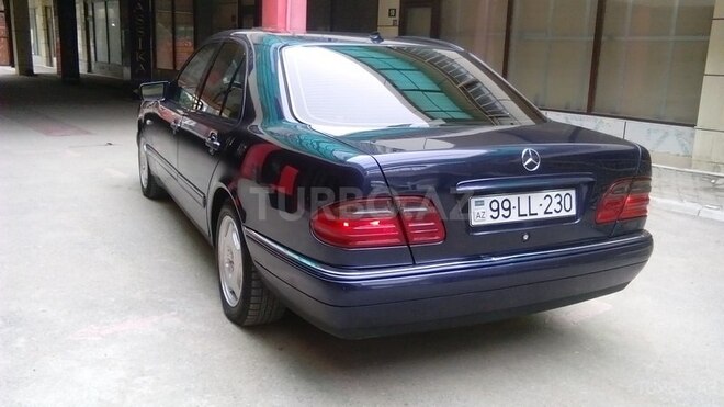 Mercedes E 240 1998, 340,000 km - 2.4 л - Bakı