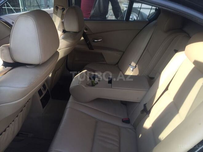 BMW 530 2005, 200,000 km - 3.0 л - Bakı