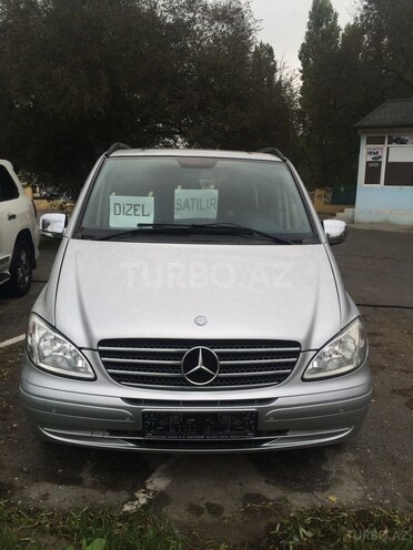 Mercedes Vito 115 2010, 179,000 km - 2.2 л - Bakı