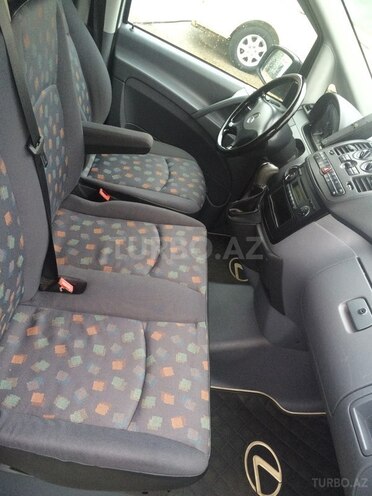 Mercedes Vito 115 2010, 179,000 km - 2.2 л - Bakı