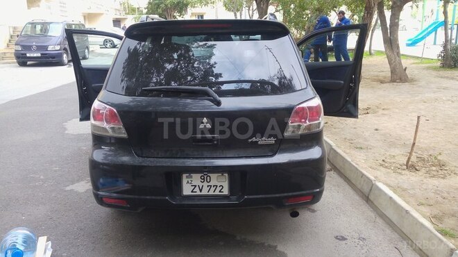 Mitsubishi Airtrek 2003, 229,256 km - 2.0 l - Bakı