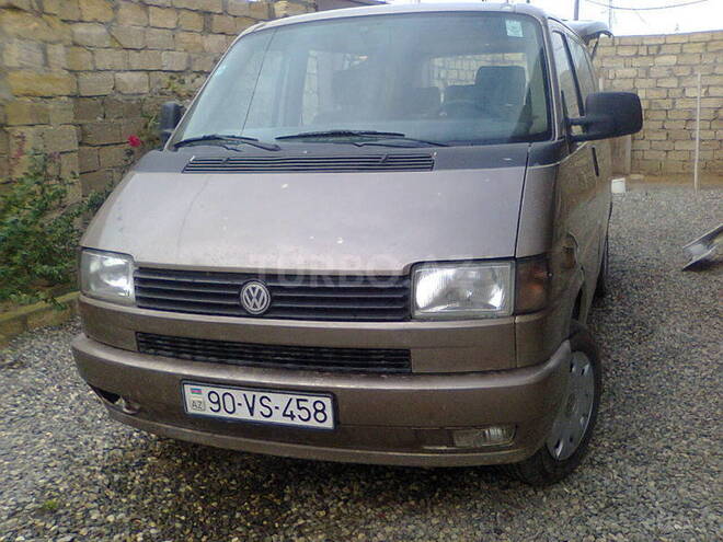 Volkswagen Caravelle 1995, 260,542 km - 2.4 l - Bakı