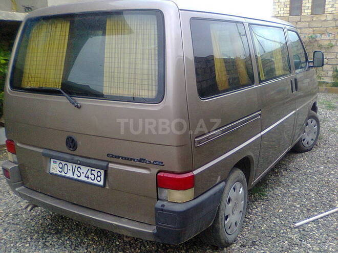 Volkswagen Caravelle 1995, 260,542 km - 2.4 l - Bakı