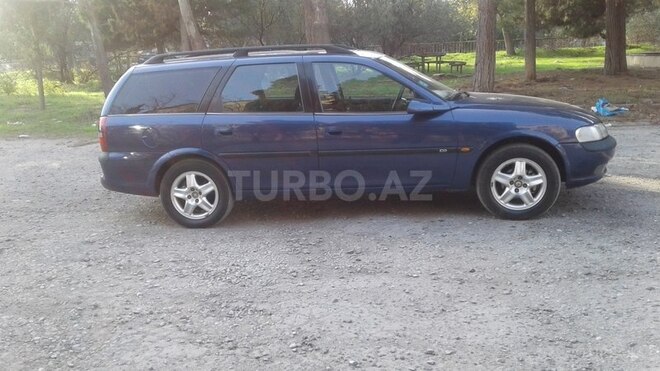 Opel Vectra 1997, 215,000 km - 1.8 л - Sumqayıt