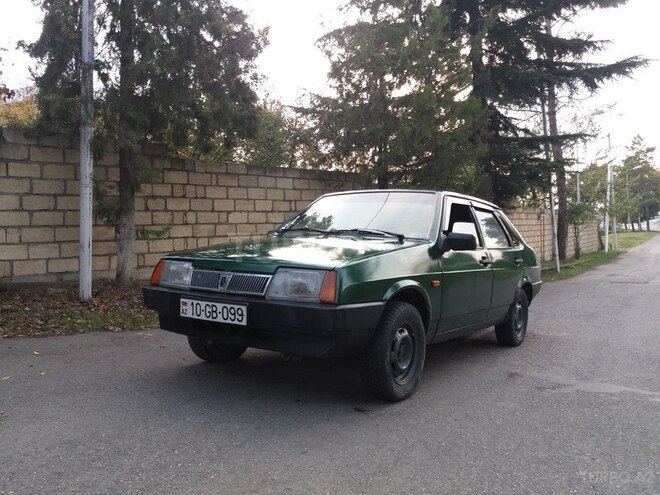 LADA (VAZ) 21099 1999, 280,000 km - 1.5 l - Quba
