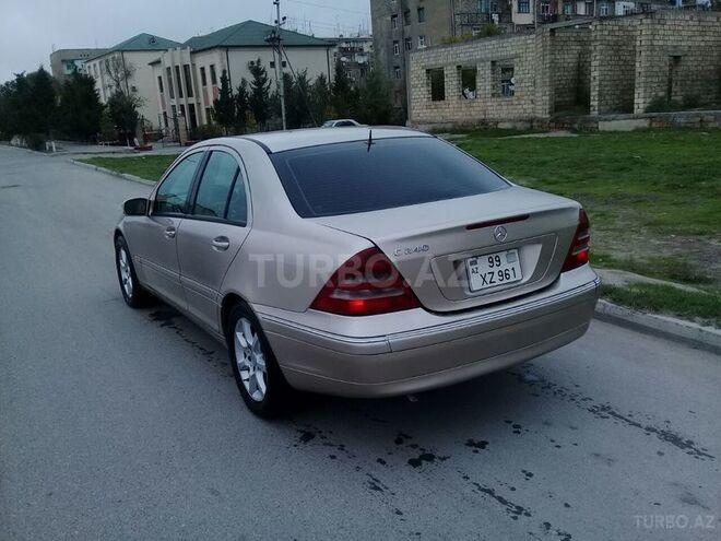 Mercedes C 240 2001, 238,000 km - 2.6 l - Sumqayıt