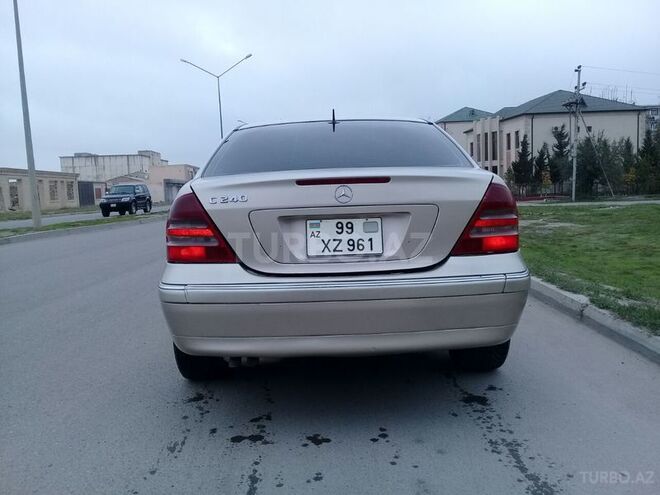 Mercedes C 240 2001, 238,000 km - 2.6 l - Sumqayıt