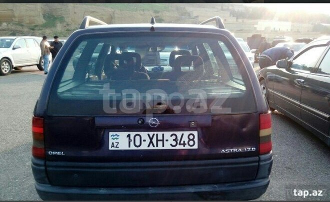Opel Astra 1995, 284,000 km - 0.2 l - Bakı