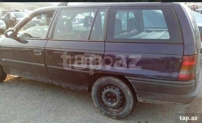 Opel Astra 1995, 284,000 km - 0.2 l - Bakı