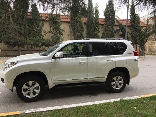 Toyota Prado 2011, 77,000 km - 2.7 l - Bakı