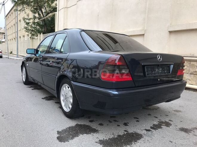 Mercedes C 240 1998, 287,000 km - 2.4 l - Bakı