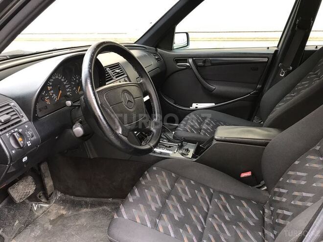 Mercedes C 240 1998, 287,000 km - 2.4 l - Bakı