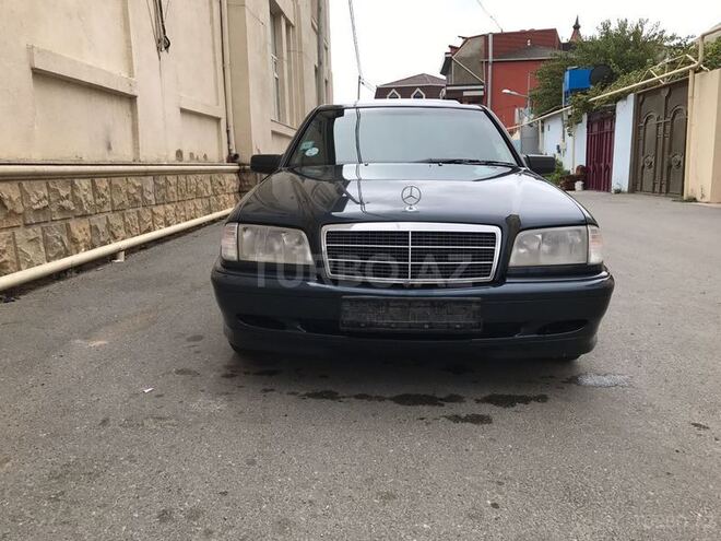 Mercedes C 240 1998, 287,000 km - 2.4 l - Bakı