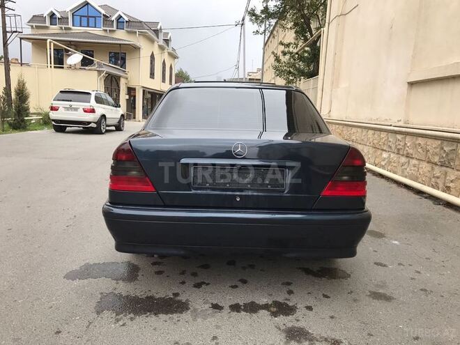 Mercedes C 240 1998, 287,000 km - 2.4 l - Bakı
