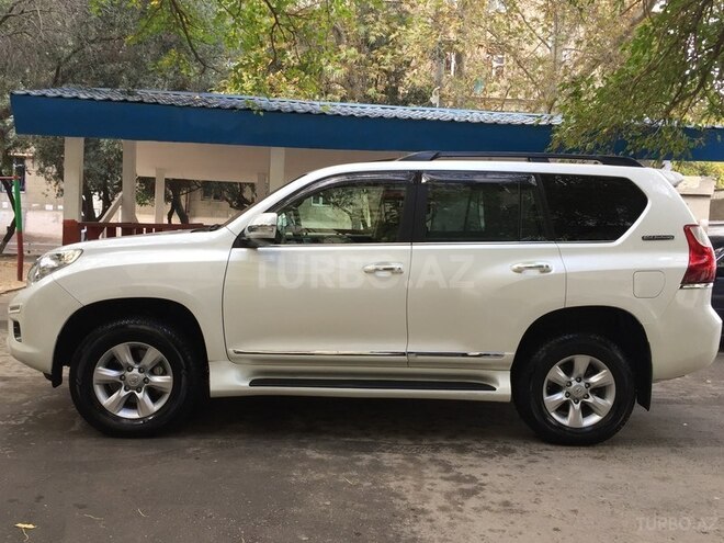 Toyota Prado 2011, 128,000 km - 2.7 l - Bakı