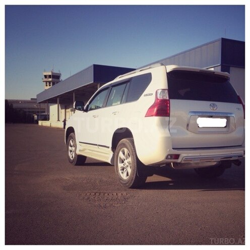 Toyota Prado 2012, 830,000 km - 2.7 л - Gəncə