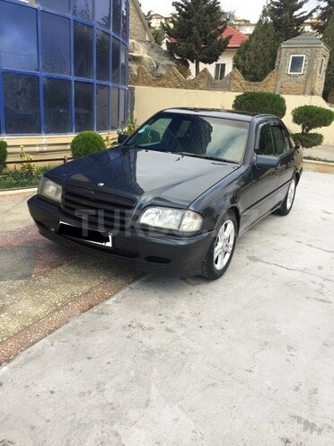 Mercedes C 200 1997, 260,000 km - 2.0 l - Bakı