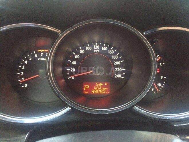 Kia Sorento 2011, 98,000 km - 1.8 l - Bakı