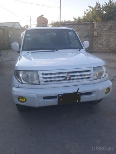Mitsubishi Pajero io 1999, 159,000 km - 1.8 л - Sumqayıt