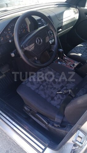 Mercedes C 220 2000, 345,600 km - 2.2 л - Bakı