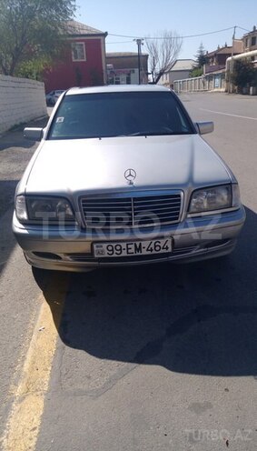 Mercedes C 220 2000, 345,600 km - 2.2 л - Bakı