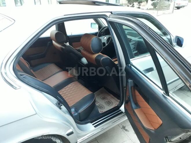 BMW 520 1989, 360,000 km - 2.0 l - Bakı