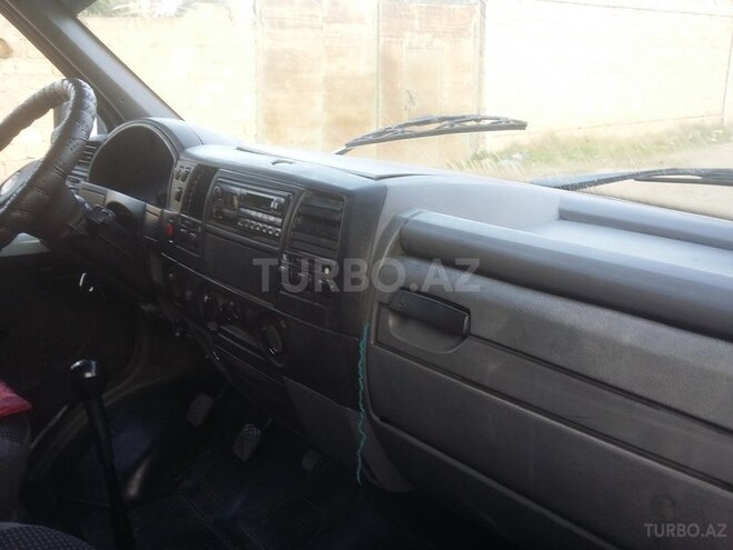 GAZ Sobol 2006, 185,000 km - 2.3 l - Sumqayıt