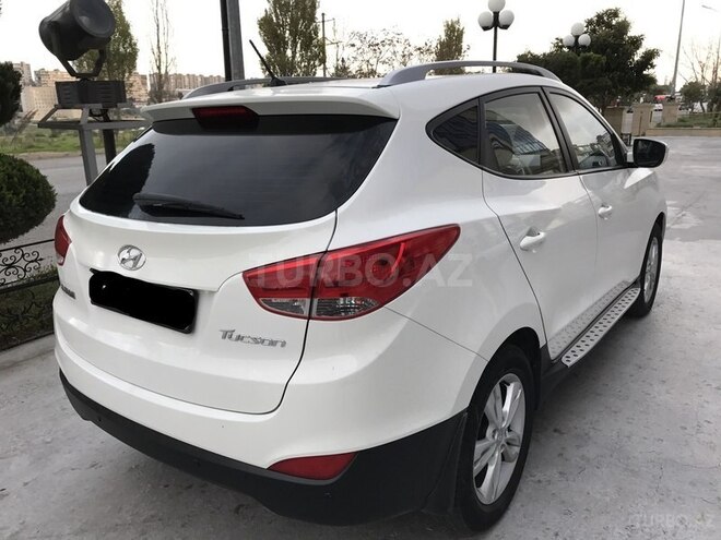 Hyundai ix35 2011, 97,000 km - 2.0 l - Bakı