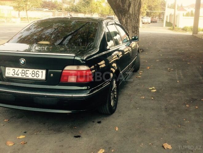 BMW 528 1997, 280,000 km - 2.8 l - Qax