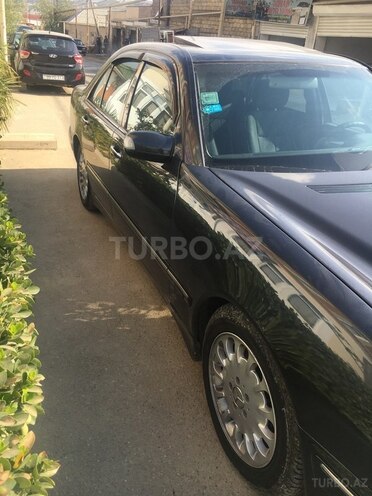 Mercedes E 270 2000, 285,679 km - 2.7 l - Bakı