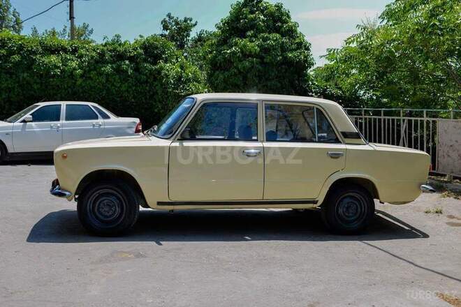 LADA (VAZ) 21011 1976, 200,000 km - 1.2 l - Bakı