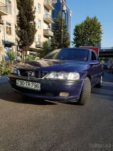 Opel Vectra 1997, 315,000 km - 1.6 л - Bakı