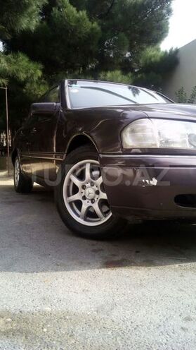 Mercedes C 180 1993, 230,000 km - 1.8 l - Bakı