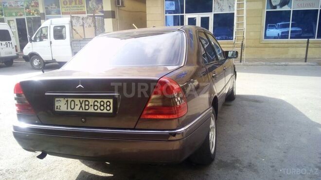 Mercedes C 180 1993, 230,000 km - 1.8 l - Bakı