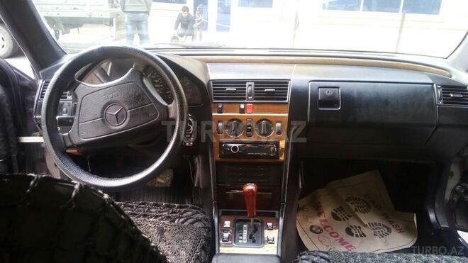 Mercedes C 180 1993, 230,000 km - 1.8 l - Bakı