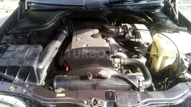 Mercedes C 180 1993, 230,000 km - 1.8 l - Bakı