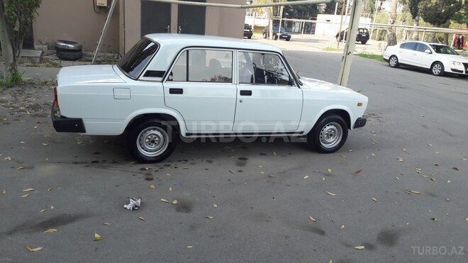 LADA (VAZ) 2107 2009, 31,000 km - 1.6 л - Bakı