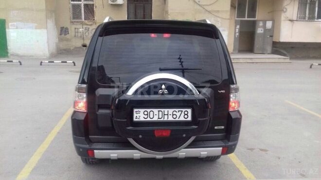 Mitsubishi Pajero 2008, 148,000 km - 3.0 l - Bakı