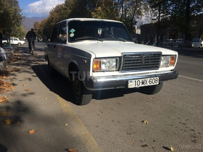 LADA (VAZ) 2107 2004, 75,000 km - 1.6 l - İsmayıllı