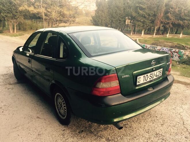 Opel Vectra 1996, 284,000 km - 1.6 l - Bakı