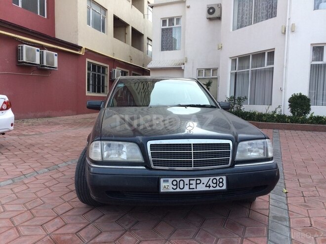 Mercedes C 200 1995, 375,000 km - 2.0 л - Bakı