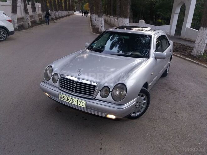 Mercedes E 220 1995, 310,000 km - 2.2 l - Xırdalan