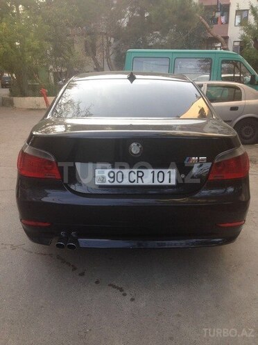 BMW 525 2004, 290,000 km - 2.5 l - Bakı