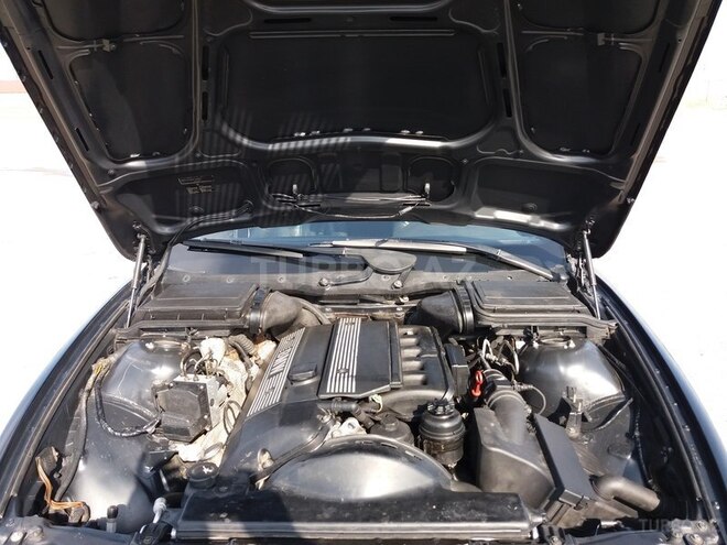 BMW 525 2001, 225,354 km - 2.5 л - Sumqayıt