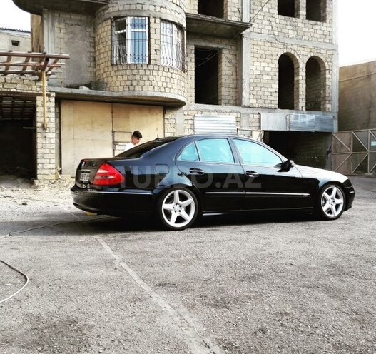 Mercedes E 320 2003, 250,000 km - 3.2 л - Bakı