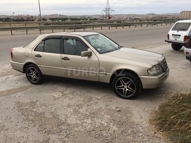 Mercedes C 180 1994, 321,232 km - 1.8 л - Bakı